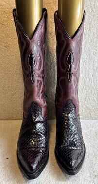 J. Chisholm D866 Vintage USA Handmade Womens 6 M Genuine Snakeskin Western Boots